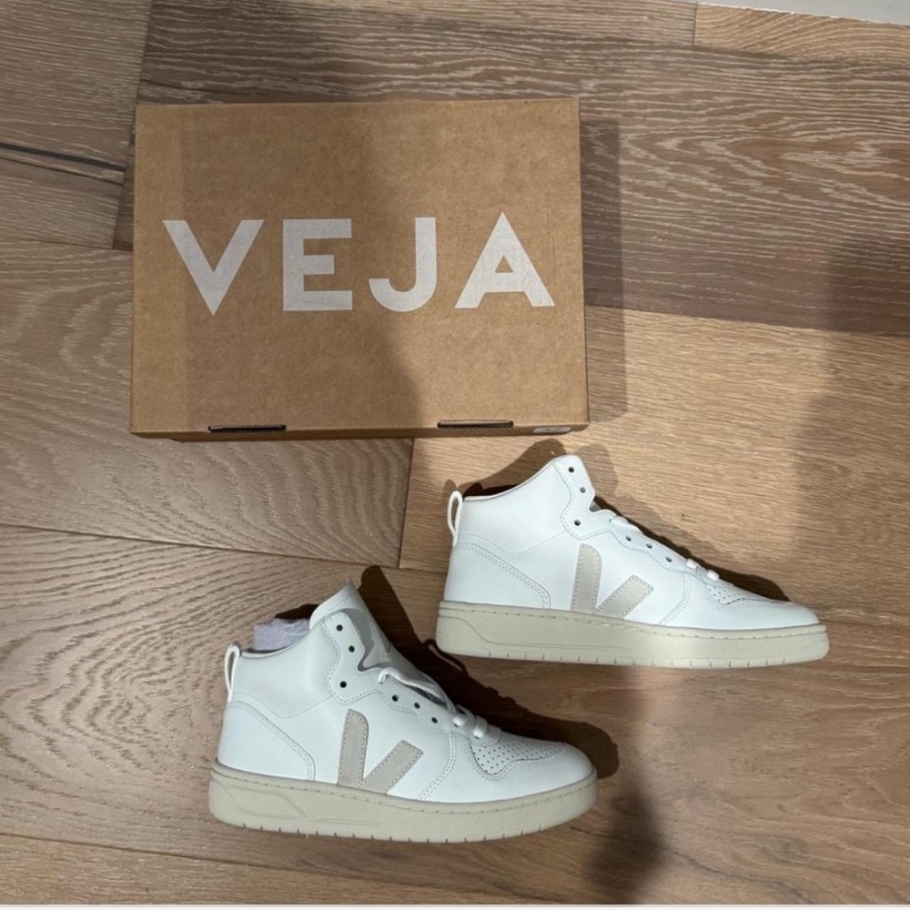 Veja V15 High Tops